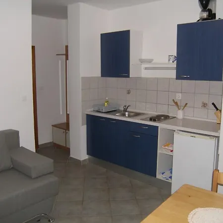 Apartment 14970b *